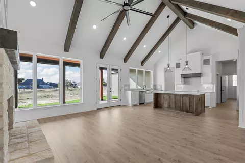 431 Red Bird Dr, Springtown, TX 76082 photo 11