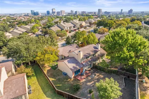 808 Mills Ln, Irving, TX 75062