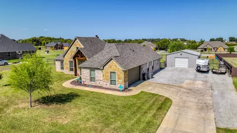 220 Etta Ln, Springtown, TX 76082