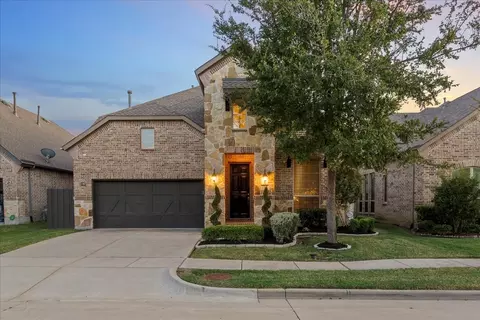 1768 Eagle Crest Dr, Carrollton, TX 75010