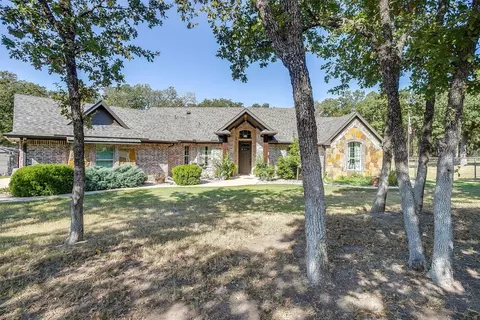236 Rock Springs Rd, Weatherford, TX 76088