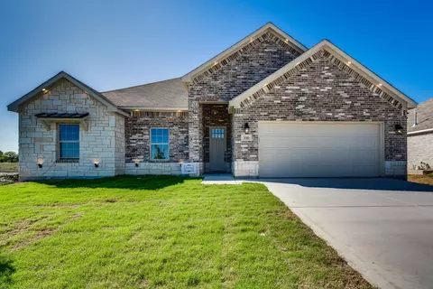 550 E Lamar St, Palmer, TX 75152