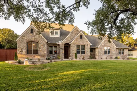 1110 Forest Park Dr, Weatherford, TX 76087
