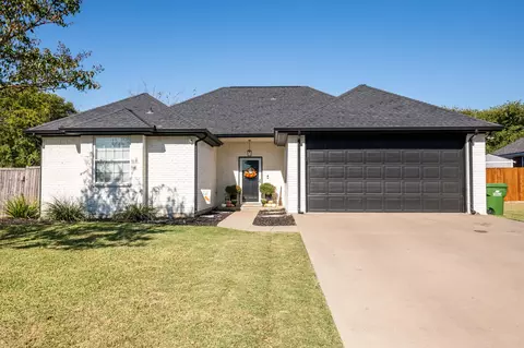 603 Chad St, Italy, TX 76651