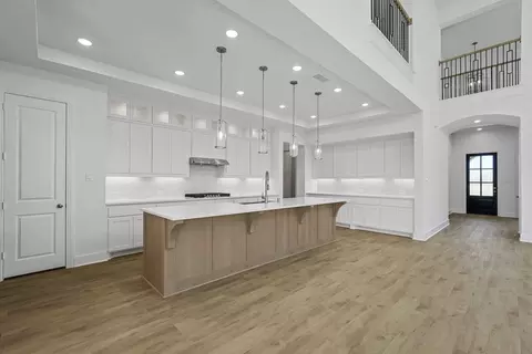 Kitchen - 4618 Rillstone Rd, Midlothian, TX 76065 photo 2 of 2