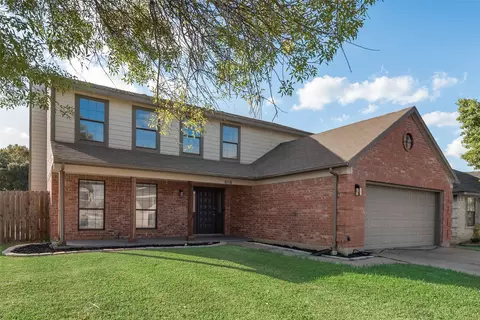 6116 Bay Hill Dr, Arlington, TX 76018