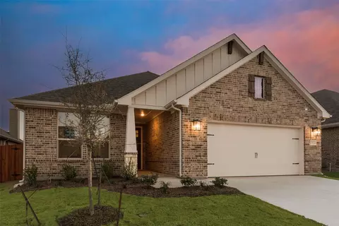1933 Kelva Dr, Haslet, TX 76052