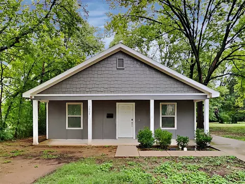 3808 De Maggio St, Dallas, TX 75210