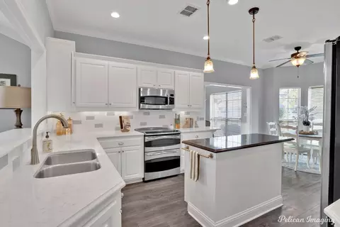 535 Red Baron Dr, Shreveport, LA 71115