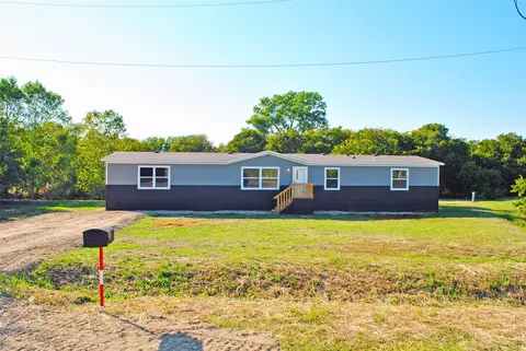 8401 Sage Meadows Dr, Alvarado, TX 76009