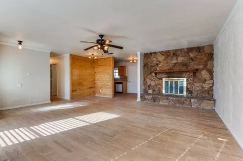 235 Redwood St, Mesquite, TX 75181