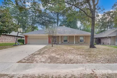 8839 Cromwell Dr, Shreveport, LA 71129
