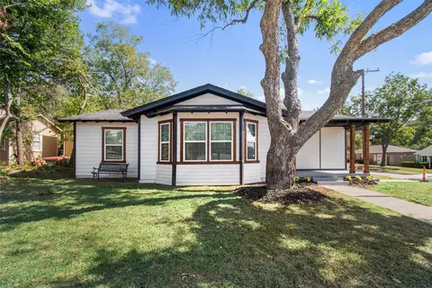 2857 Halbert St, Fort Worth, TX 76112