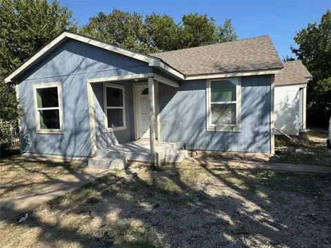 3610 N Nichols St, Fort Worth, TX 76106