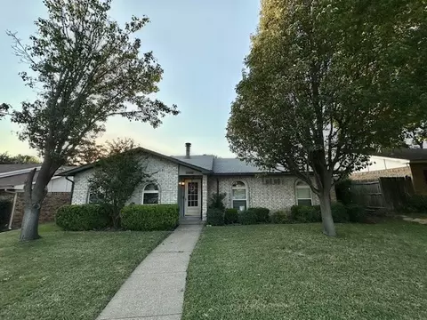 6413 Fallbrook Dr, Garland, TX 75043