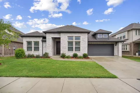 1608 Benny Ln, Little Elm, TX 75068
