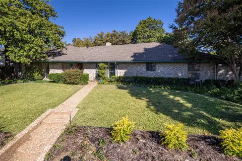 300 Maykus Ct, Irving, TX 75061