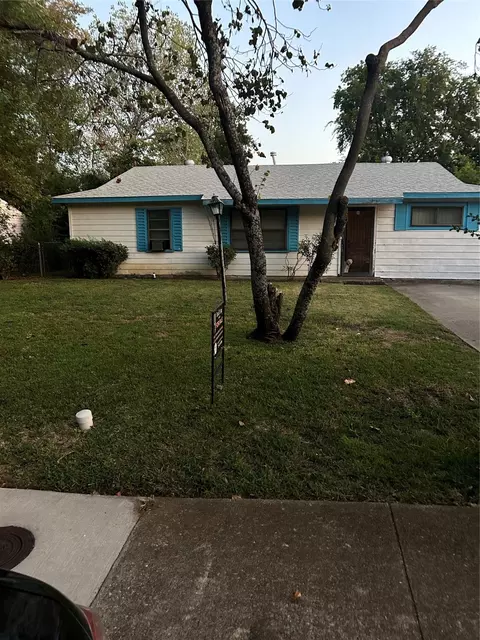 3836 Basswood Dr, Dallas, TX 75241