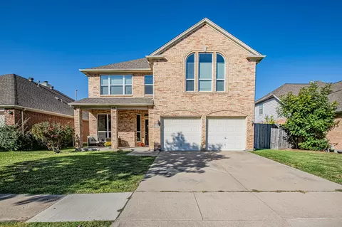 7783 Park Downs Dr, Fort Worth, TX 76137