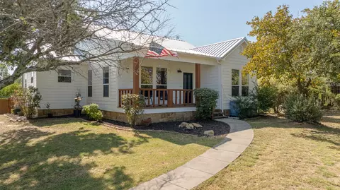 180 Shady Grove Ln, Weatherford, TX 76088