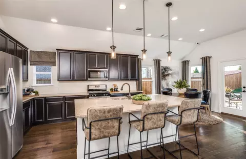 Kitchen - 11105 Boyne Ave, Haslet, TX 76052 photo 2 of 2