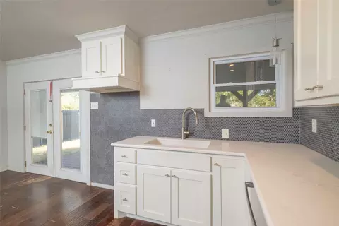 Kitchen - 110 Wade St, Terrell, TX 75160 photo 2 of 5