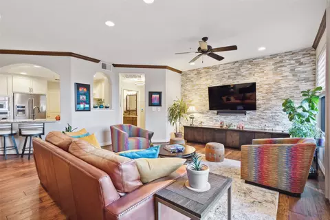 330 Las Colinas Blvd E #624, Irving, TX 75039