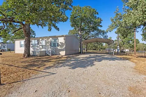 213 Dorothy Ln, Springtown, TX 76082