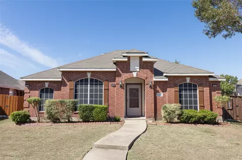 5101 Sarasota Dr, Garland, TX 75043