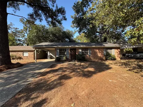 625 Damaka Dr, Shreveport, LA 71106