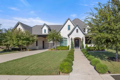 5300 Sendero Dr, Benbrook, TX 76126