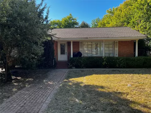 4805 Rufe Snow Dr, North Richland Hills, TX 76180