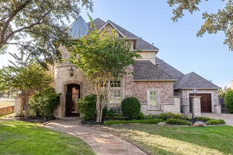 2601 Sir Castor Ct, Lewisville, TX 75056