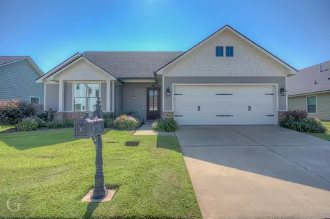 615 Perfect Pl, Bossier City, LA 71111