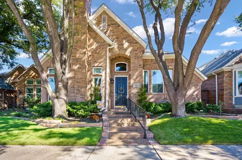 7124 Elm Creek Ln, Dallas, TX 75252