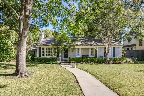 624 Northlake Dr, Dallas, TX 75218