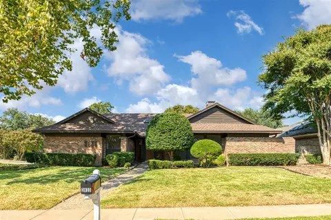3833 Matterhorn Dr, Plano, TX 75075