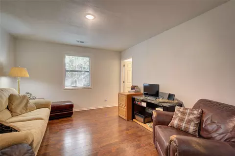 411 Center Rd, Point, TX 75472 photo 11