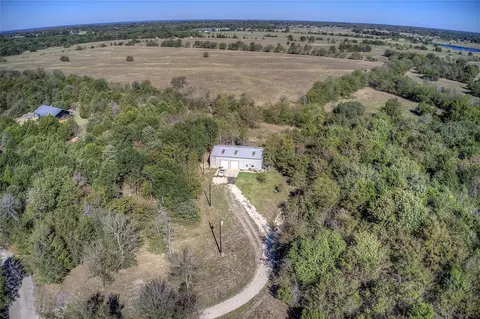 411 Center Rd, Point, TX 75472 photo 38