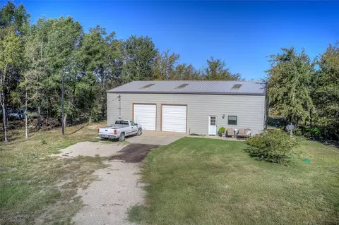 411 Center Rd, Point, TX 75472 photo 26