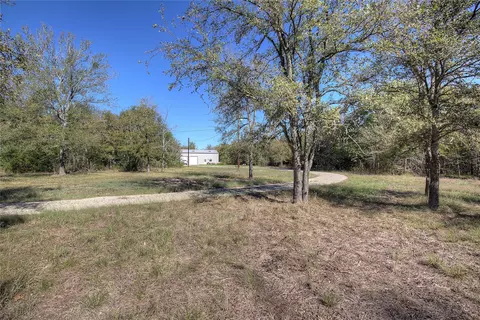 411 Center Rd, Point, TX 75472 photo 25