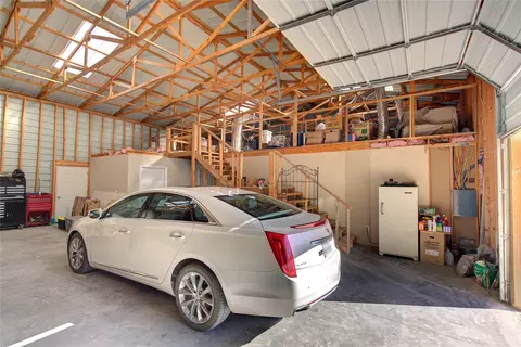 411 Center Rd, Point, TX 75472 photo 14