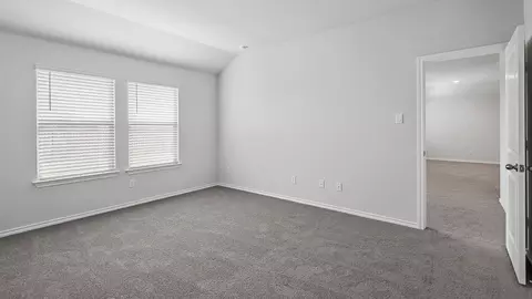 525 Bronze Cir E, Springtown, TX 76082 photo 21