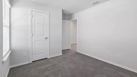 525 Bronze Cir E, Springtown, TX 76082 photo 29