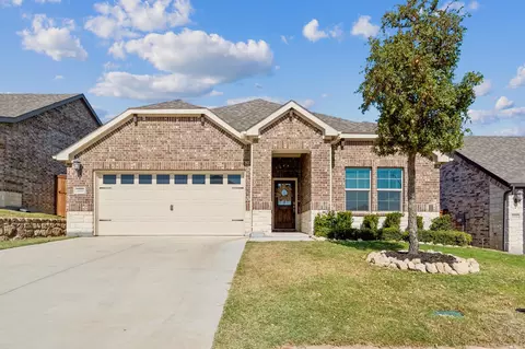 10504 Brookshire Rd, Fort Worth, TX 76126