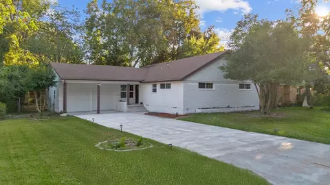 2972 Selma Ln, Farmers Branch, TX 75234