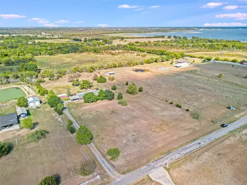 5876 Cedar Creek Dr, Kemp, TX 75143