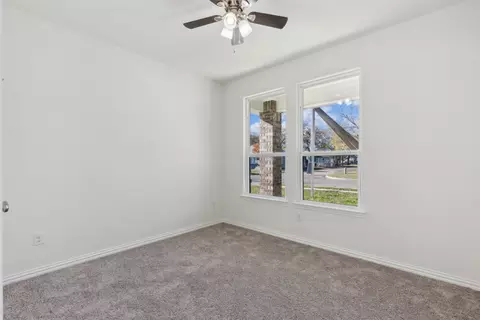607 S Anglin St, Cleburne, TX 76031 photo 30