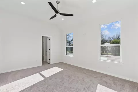 607 S Anglin St, Cleburne, TX 76031 photo 21
