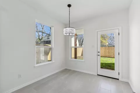 607 S Anglin St, Cleburne, TX 76031 photo 18